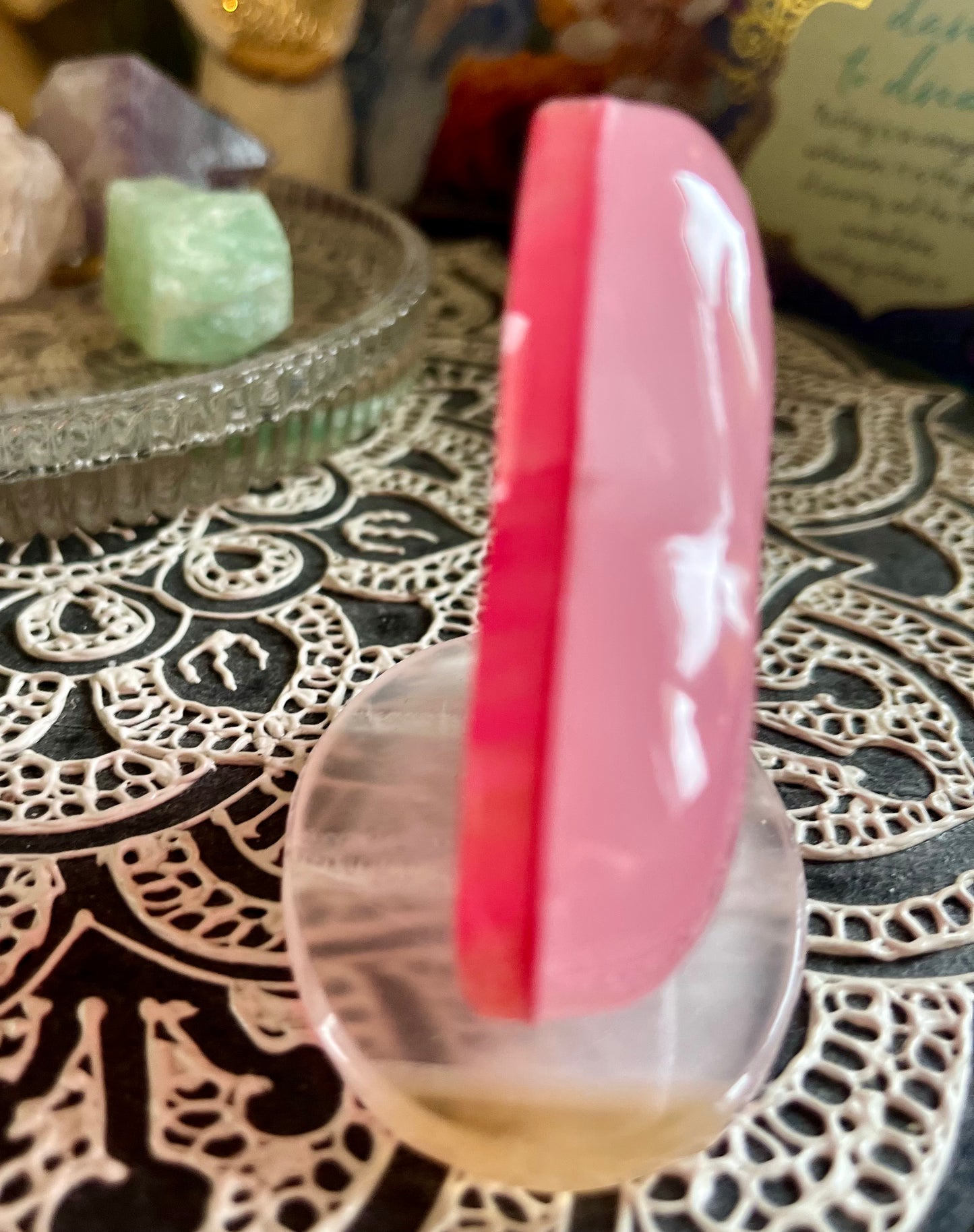 
                  
                    Onyx Love Heart on Stand
                  
                