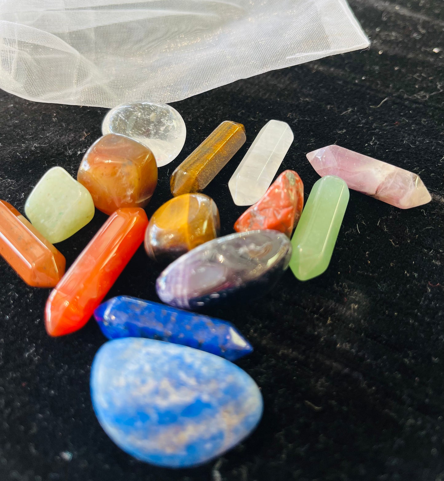 
                  
                    Reiki Healing Crystal Kit
                  
                